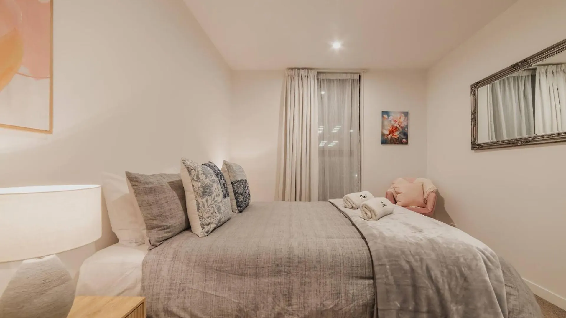 Дом отдыха Convenient City Pad - 2Br Laundry Sleeps 5 Крайстчёрч Новая Зеландия