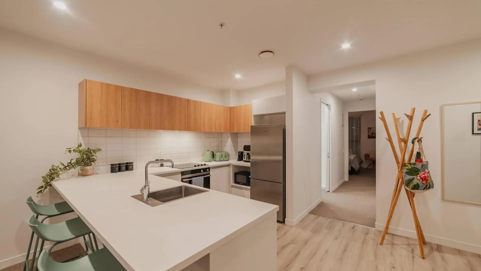 Convenient City Pad - 2Br Laundry Sleeps 5 Крайстчёрч 0*,
