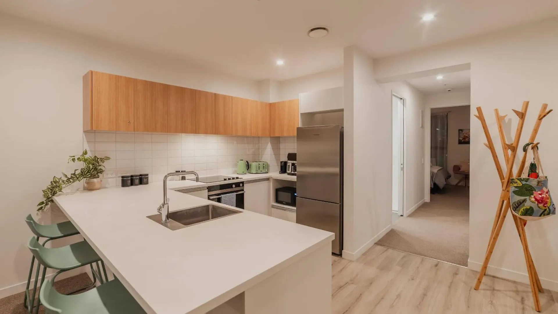 Convenient City Pad - 2Br Laundry Sleeps 5 Крайстчёрч Новая Зеландия